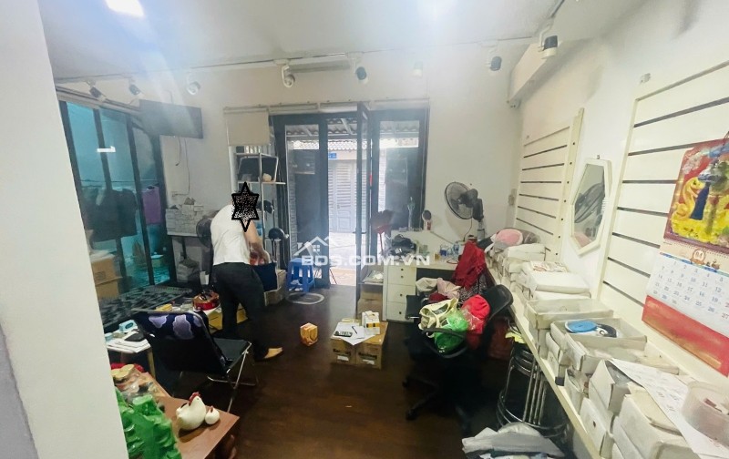 Bán nhà Đẹp, HXH 6m, 200m ra Chợ Hoàng Hoa Thám, 5 Tầng, 6PN 70m2 chỉ 8.7 tỷ. P12 Tân Bình